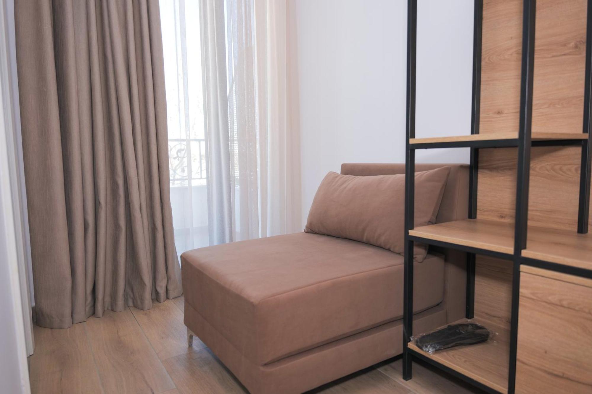 Afa Hotel Durrës Extérieur photo